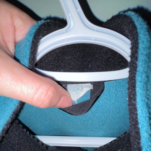 Vintage MEC Teal vest - Picture 7 of 10